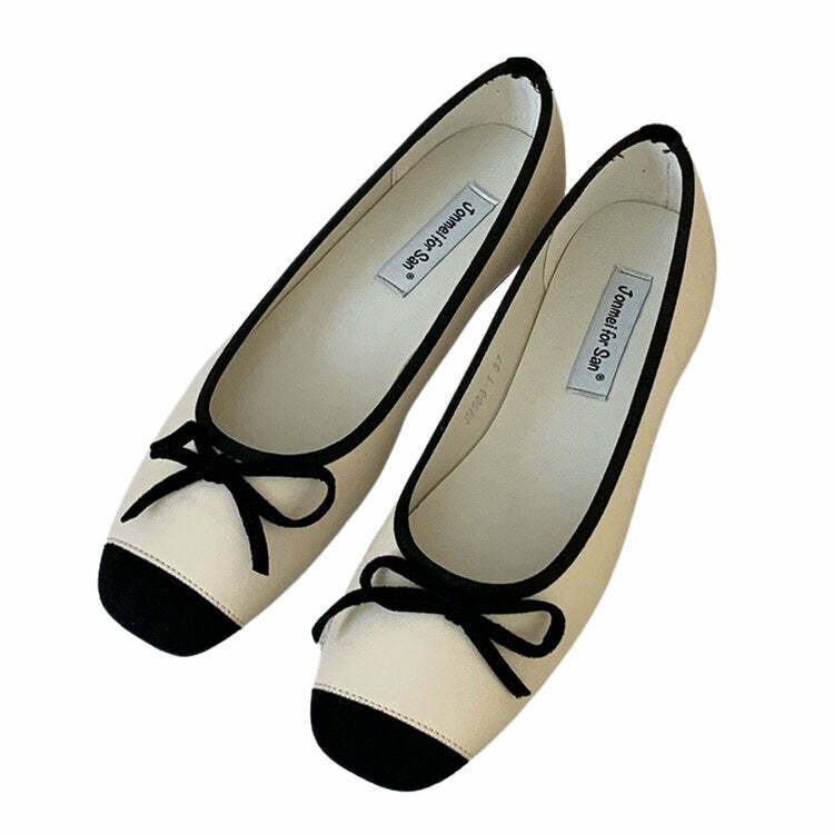 Chic Black Tabi Ballet Flats - Stylish Balletcore Shoes for Trendy Y2K Fashion Lovers