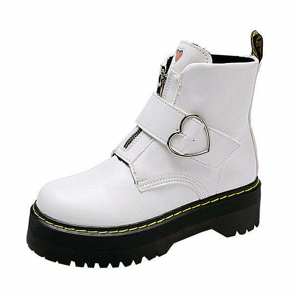 Chic Love Bites White Ankle Boots with Split Toe - Y2K Tabi Style for Trendy Looks