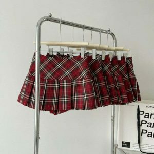 Chic Red Plaid Grunge Pleated Skirt - Y2K Style Drawstring Design for Trendy Looks