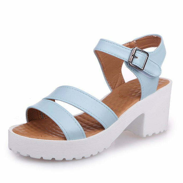 Chic Spring Sensation Tabi Sandals for Y2K Boho Fashion and Grunge Style Enthusiasts