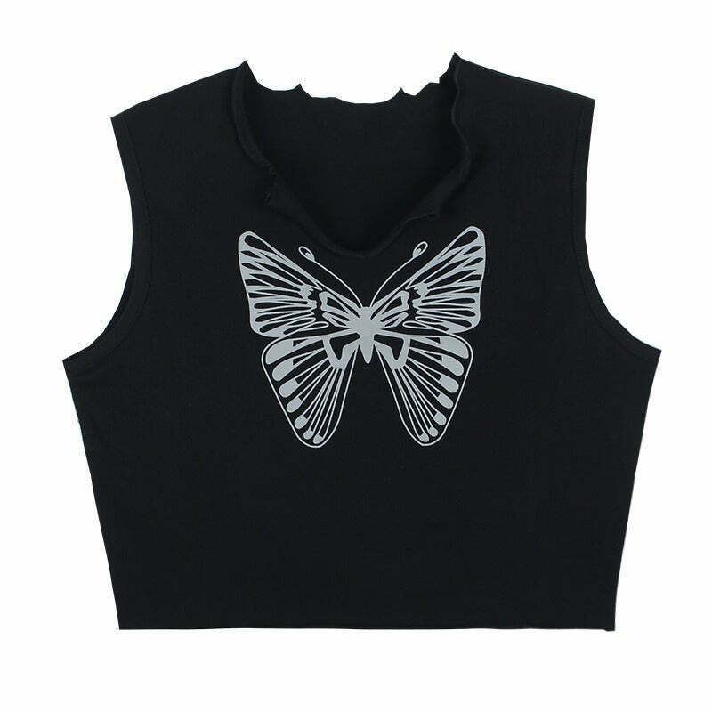 Downtown Girl Butterfly Crop Tee - Cream Y2K Aesthetic Cropped Sweater for Trendy Looks