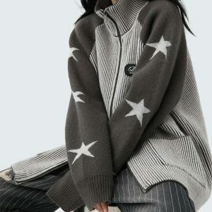 Star Girl Aesthetic Cropped Zip Up Hoodie - Lightweight Streetwear Sweater for Trendy Looks