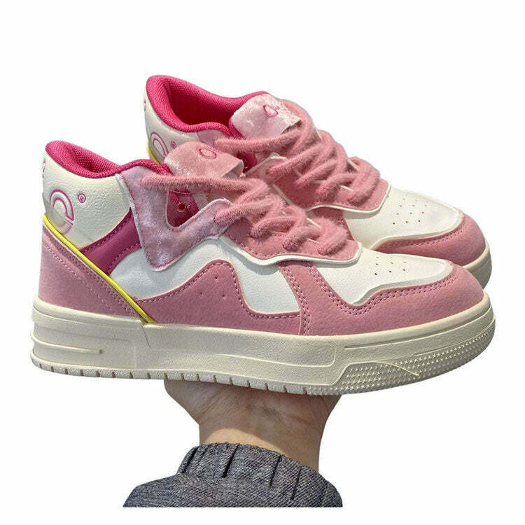 Trendy 2000s Aesthetic Sneakers for Skater Girls - Butterfly & Stars Design, Stylish Comfort