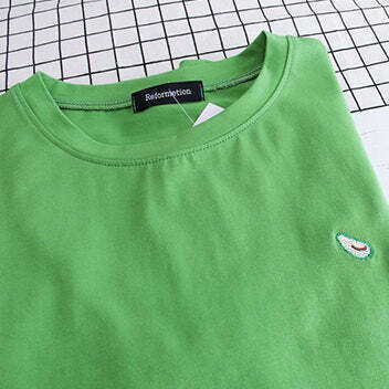 Trendy Avocado T-Shirt in Soft Cotton Blend - Perfect for Y2K Fashion Lovers