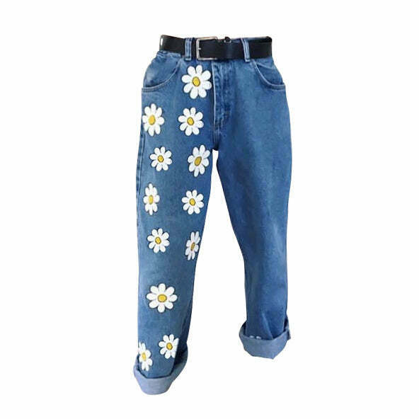 Trendy Daisy Mom Jeans with Star Patch Detail - Y2K Style Baggy Denim for a Chic Look