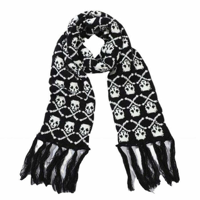 Trendy Grunge Skull Knitted Scarf - Cozy Streetwear Accessory for Y2K Fashion Lovers