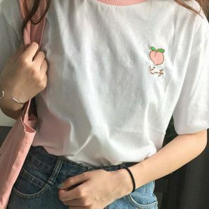 Trendy Peach T-Shirt for Y2K Fashion Lovers - Soft 95% Cotton & 5% Spandex Comfort