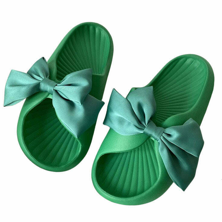 Trendy Soft Girl Bow Foam Slippers - Cozy Teddy Bear Design for Downtown Style