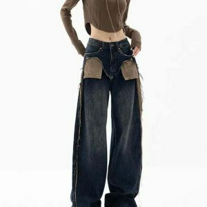 Trendy Y2K Cowboy Jeans with Star Patch and Ripped Details - Stylish Brown Washed Design