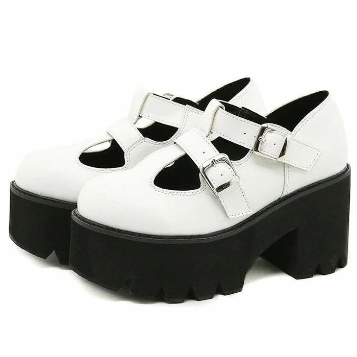 Trendy Y2K Craft Platform Sandals for Teens - Stylish Tabi Sandals for Fashionable Looks