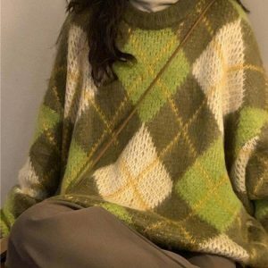 Trendy Y2K Green Argyle Sweater - Cozy Cream Cropped Style with Unique Aesthetic Design